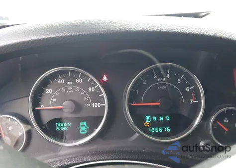 2013 Jeep Wrangler Unlimited Sport z USA, uszkodzony, nr VIN 1C4HJWDG7DL591197